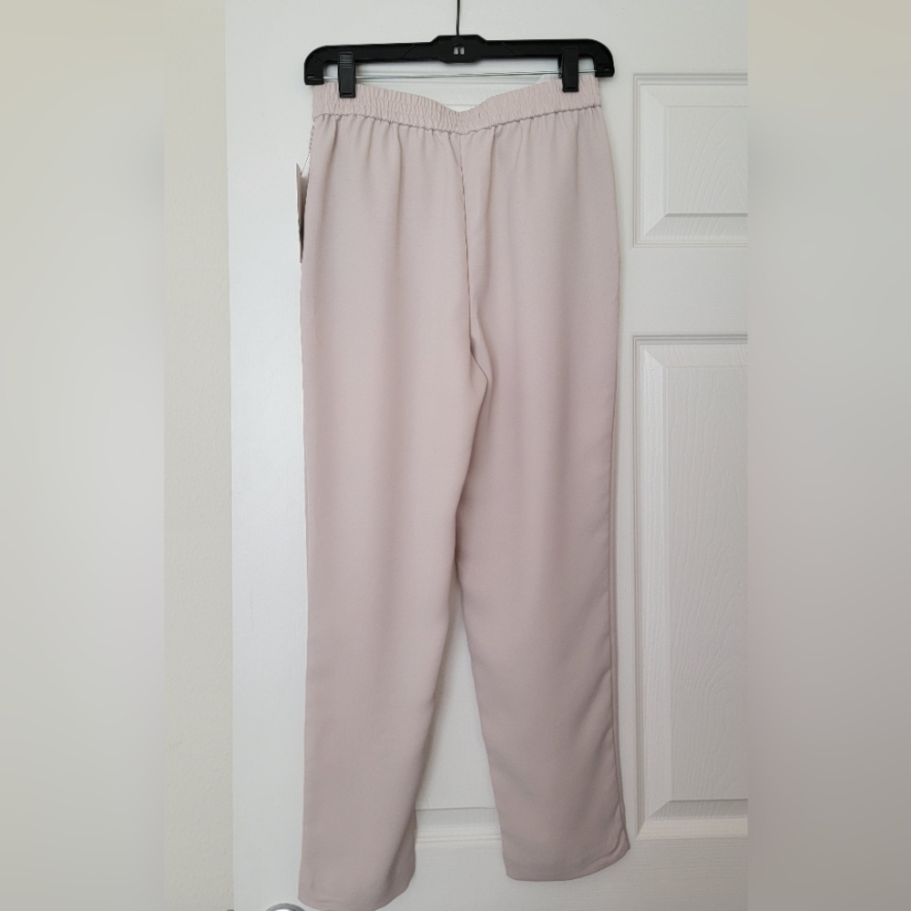 NWT Zara Easy Pull-on Pants In Cream Color, Size XS